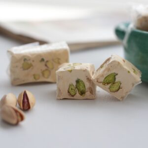 نوقا پسته (سوپر ویژه)